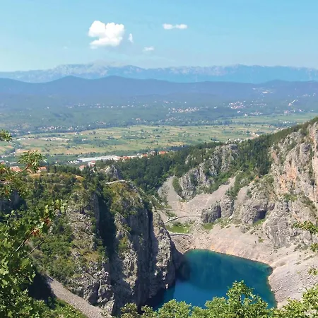 Lovely In Glavina Donja With Wifi *