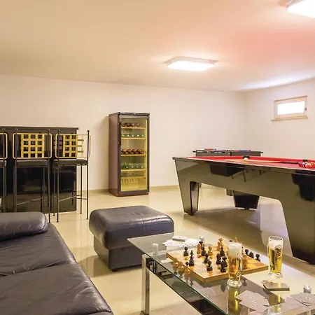 بيت للعطل Lovely In Glavina Donja With Wifi