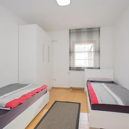 بيت للعطل Lovely In Glavina Donja With Wifi