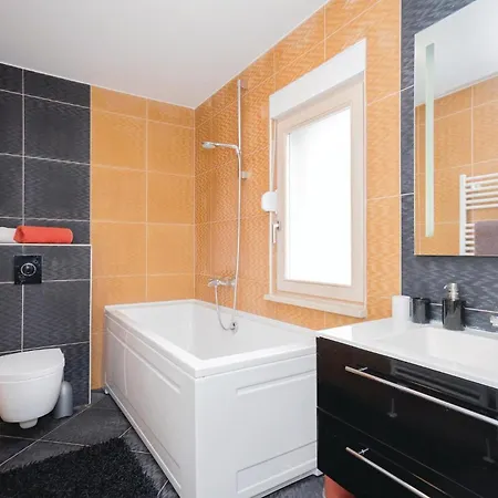 Lovely In Glavina Donja With Wifi Glavina Donja