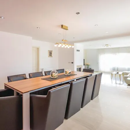 Lovely In Glavina Donja With Wifi بيت للعطل