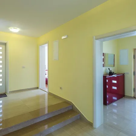 Сasa de vacaciones Lovely In Glavina Donja With Wifi Donja Glavina